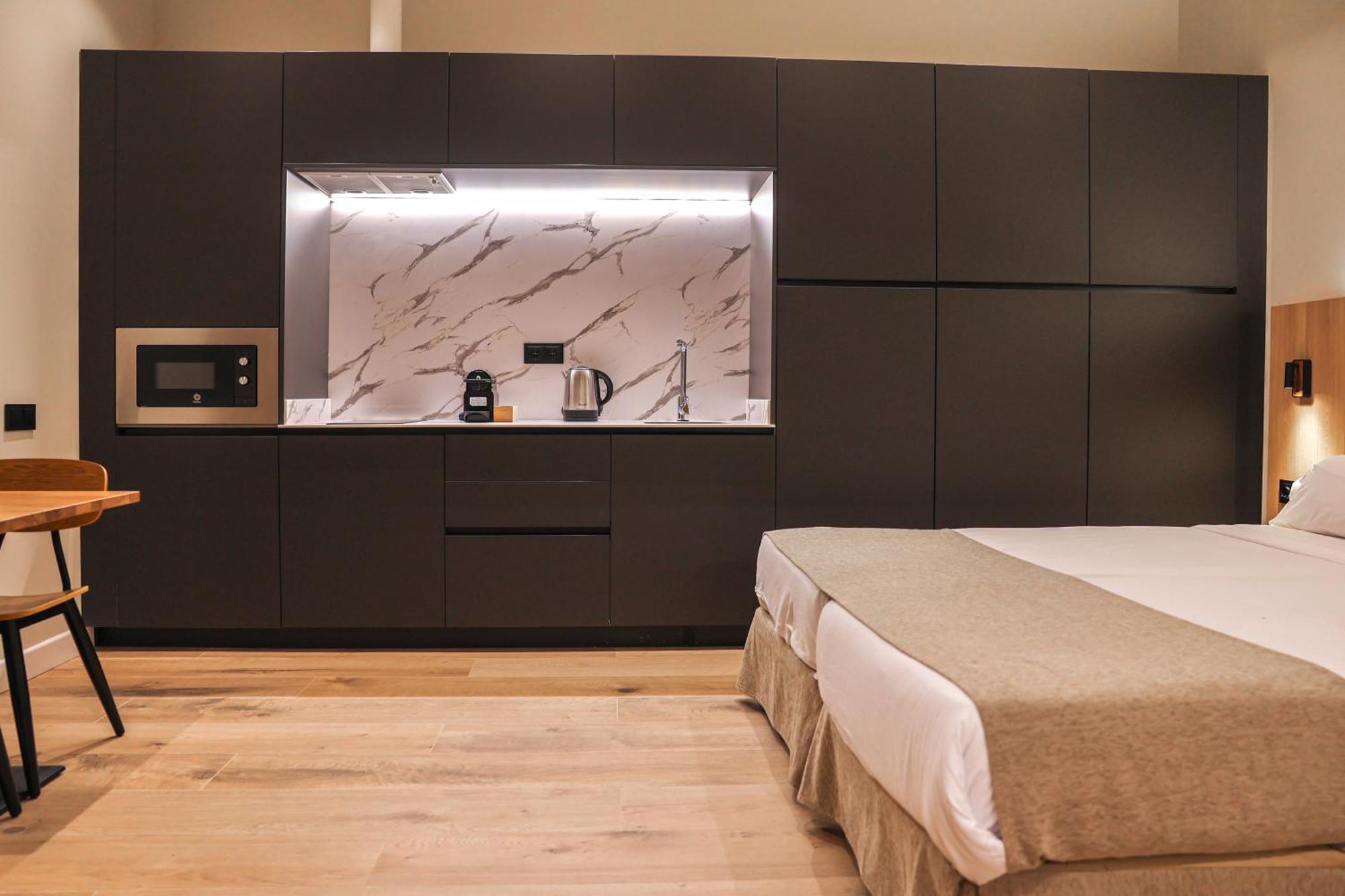 Aerohotel Barcelona Airport 24H El Prat de Llobregat Dış mekan fotoğraf